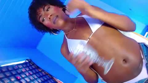 sexy_blackxxx991296 online show from 05/22/26, 09:20