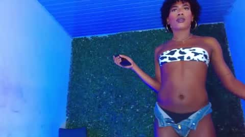 sexy_blackxxx991296 online show from 05/24/26, 12:43