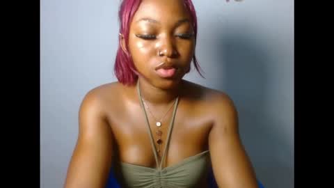 sexy_bluey247 online show from 11/12/25, 07:09