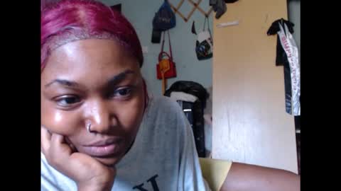 sexy_bluey247 online show from 11/13/25, 12:04