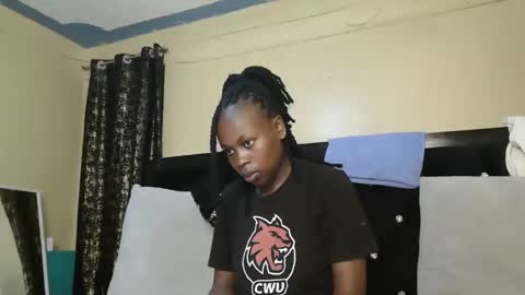 Snapshot of sexy_bree25 chatting on 09/12/25, 11:43 bree online show from 09/12/25, 11:43