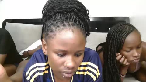 Snapshot of sexy_bree25 chatting on 10/14/25, 09:48 bree online show from 10/14/25, 09:48