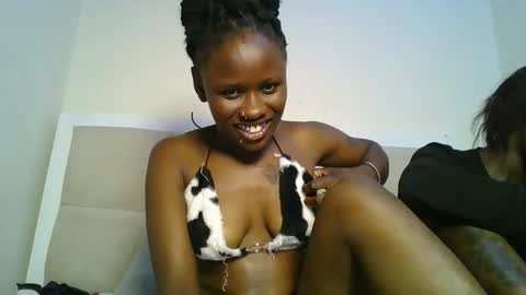 Snapshot of sexy_bree25 chatting on 01/06/26, 06:44 bree online show from 01/06/26, 06:44