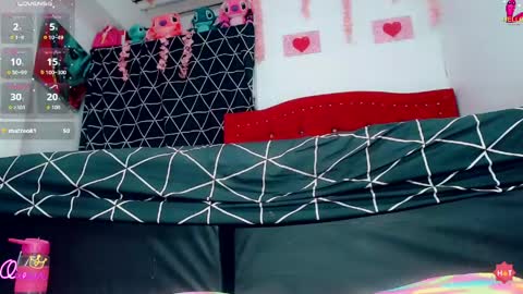 sexy_brunette2590 online show from 06/02/26, 01:40