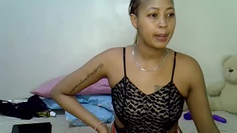 sexy_bubbie01 online show from 04/26/26, 04:54