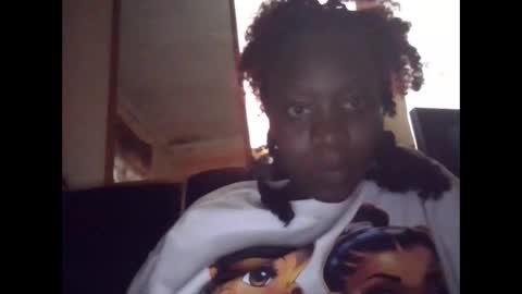 sexy_butty01 online show from 11/17/25, 11:05