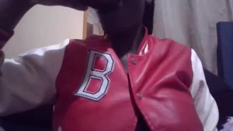 sexy_butty01 online show from 03/03/26, 06:14