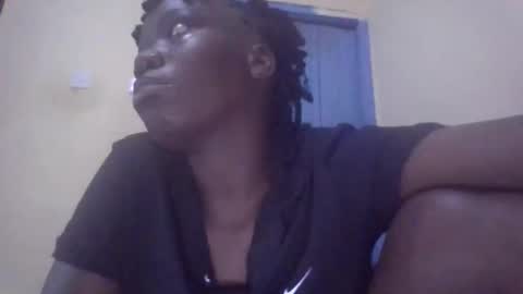 sexy_butty01 online show from 03/16/26, 06:34