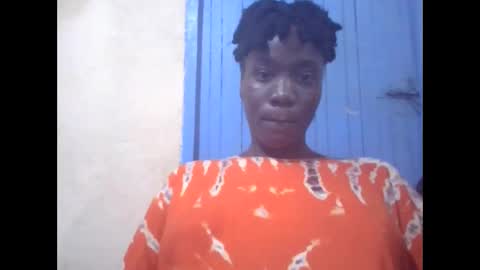 sexy_butty01 online show from 04/19/26, 05:23