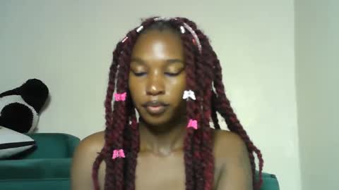 sexy_chocoy05 online show from 11/30/25, 04:55