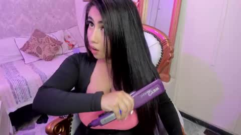  C R I S T A L  online show from 03/04/25, 07:54