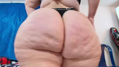 karla           instagram  online show from 04/21/26, 04:56