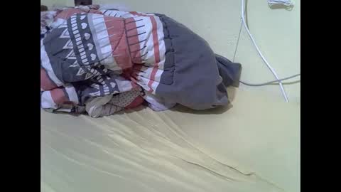 ebony online show from 11/24/25, 07:19