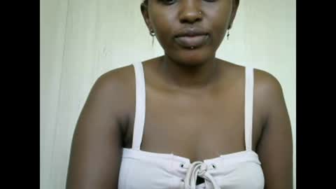 Snapshot of sexy_ebony_bliss chatting on 01/20/25, 05:04 adasa online show from 01/20/25, 05:04