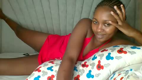 Snapshot of sexy_ebony_bliss chatting on 10/16/25, 11:28 adasa online show from 10/16/25, 11:28
