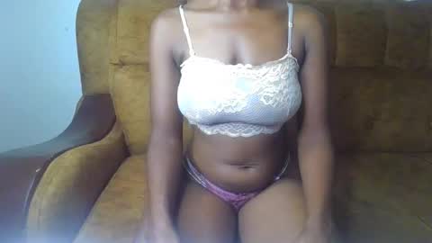 Ellahh online show from 04/20/26, 12:41