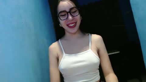 sexy_emily92 online show from 02/24/26, 11:41