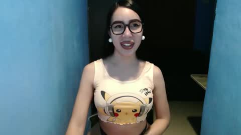sexy_emily92 online show from 03/05/26, 12:23