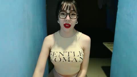 sexy_emily92 online show from 03/30/26, 12:28