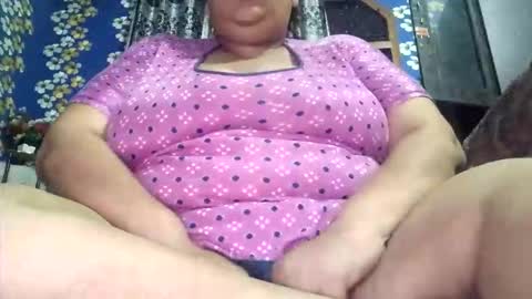 Snapshot of sexy_girl32 chatting on 06/02/26, 10:17 sexy_girl32 online show from 06/02/26, 10:17