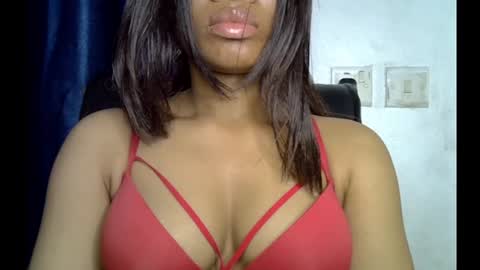 Ella online show from 07/15/26, 08:36