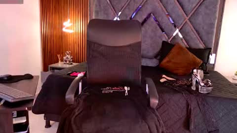 Dafne online show from 02/23/26, 12:02