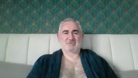 Snapshot of sexy_italiandaddy chatting on 04/07/26, 05:57 Antonio online show from 04/07/26, 05:57