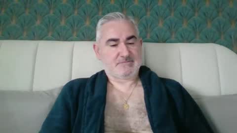 Snapshot of sexy_italiandaddy chatting on 04/08/26, 06:35 Antonio online show from 04/08/26, 06:35