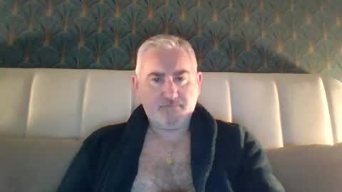 Snapshot of sexy_italiandaddy chatting on 04/10/26, 08:35 Antonio online show from 04/10/26, 08:35