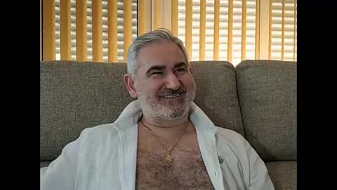 Snapshot of sexy_italiandaddy chatting on 04/26/26, 12:47 Antonio online show from 04/26/26, 12:47