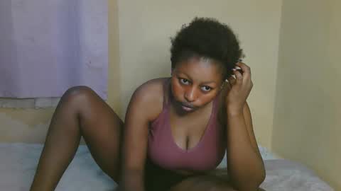 sexy_latasha online show from 05/04/26, 05:47
