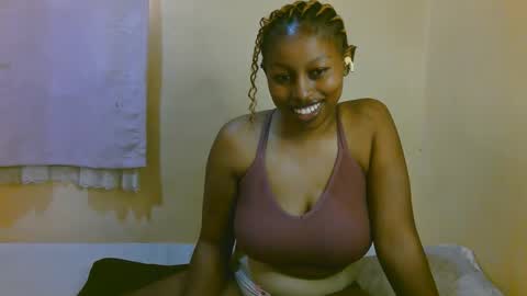 sexy_latasha online show from 05/15/26, 07:59