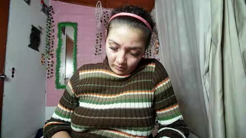 sexy lolas online show from 01/17/26, 02:05