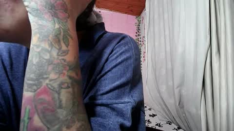 sexy lolas online show from 02/11/26, 03:33