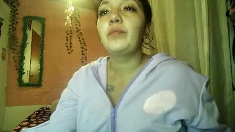 sexy lolas online show from 07/22/26, 12:24