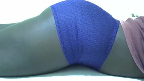 Snapshot of sexy_loner07 chatting on 10/24/25, 03:14 Loner online show from 10/24/25, 03:14