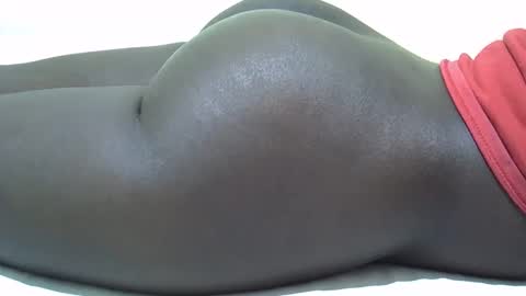 Snapshot of sexy_loner07 chatting on 10/28/25, 05:55 Loner online show from 10/28/25, 05:55