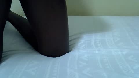 Snapshot of sexy_loner07 chatting on 11/20/25, 02:23 Loner online show from 11/20/25, 02:23