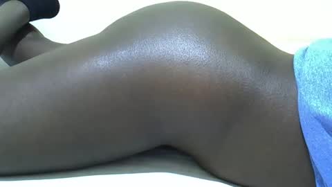 Snapshot of sexy_loner07 chatting on 11/30/25, 03:54 Loner online show from 11/30/25, 03:54