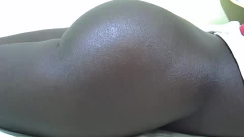 Snapshot of sexy_loner07 chatting on 12/05/25, 04:32 Loner online show from 12/05/25, 04:32