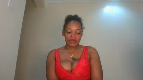 sexy_lyna online show from 04/05/26, 06:32