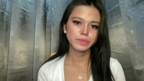 Nicole online show from 06/25/26, 05:12