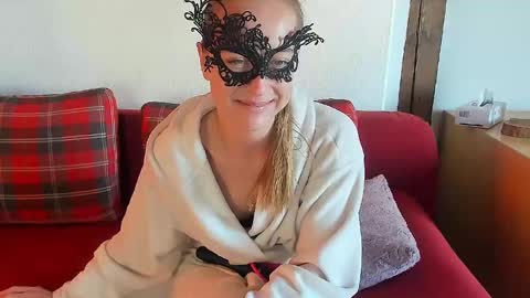 Marlen online show from 02/20/25, 10:37