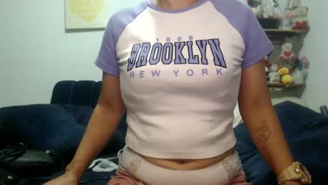 Mary online show from 10/01/25, 11:55