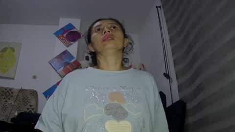 Snapshot of sexy_mary_69 chatting on 05/03/26, 02:28 Mary online show from 05/03/26, 02:28