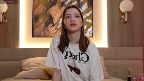 Alison online show from 11/03/25, 01:23