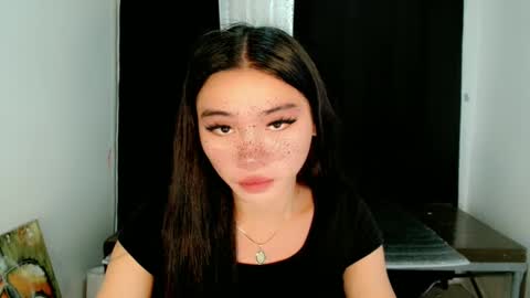 mika online show from 03/02/25, 09:42