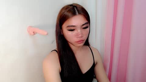 mika online show from 10/02/25, 05:53