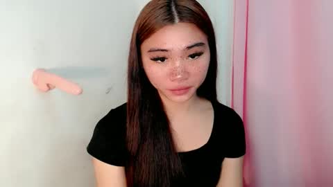 mika online show from 10/05/25, 11:30