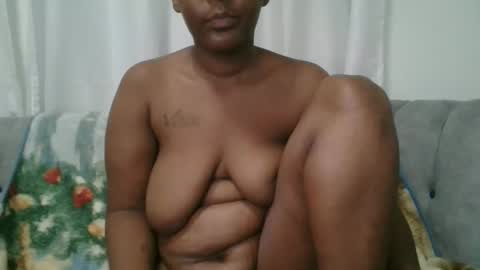 milky online show from 10/29/25, 10:11